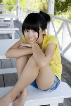 荡女高中生蒋雅雅末班车被吸
